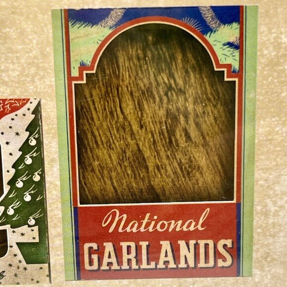 Tim Holtz CHRISTMAS Idea-ology 2018 VIGNETTE BOX TOPS Holiday RARE W/ Bonus Gift - Picture 6 of 13